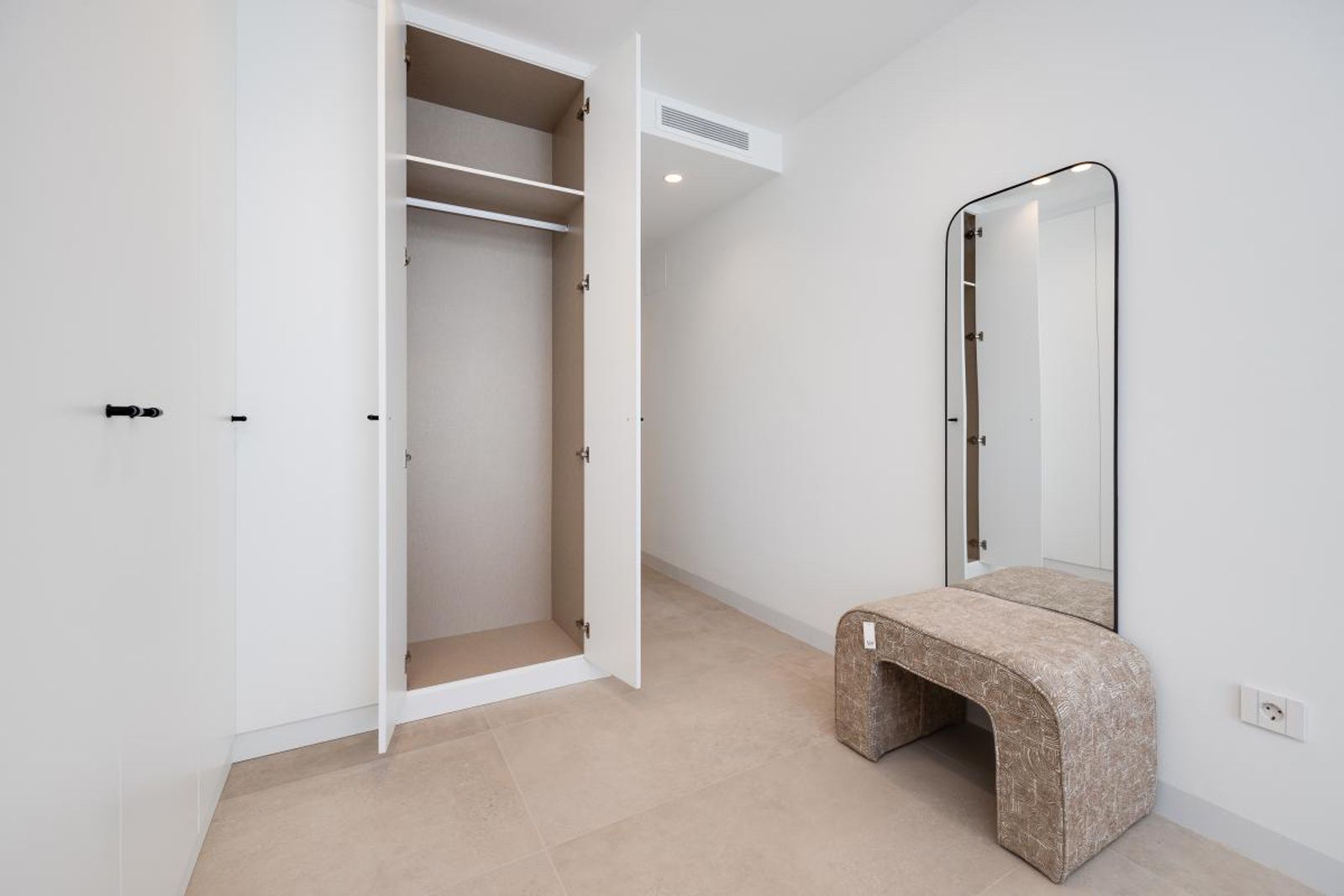 New Bright Villas with Panoramic Sea Views — Bonalba-Cotoveta, Mutxamel — photo 9