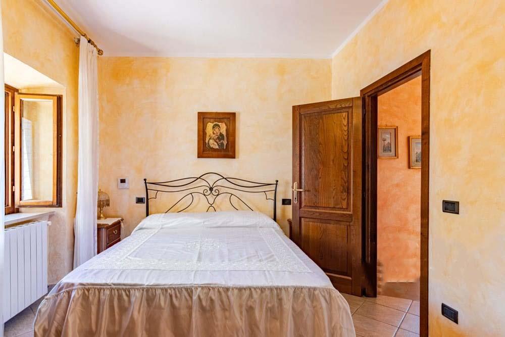 Villa Aura — Walk to Historic Volterra — photo 12
