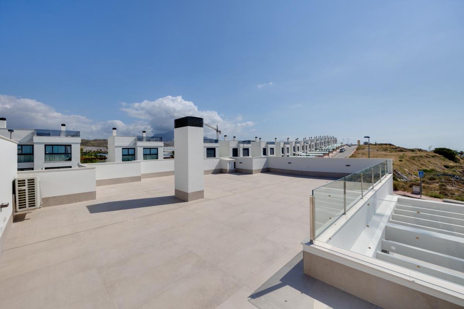 New Bright Villas with Panoramic Sea Views — Bonalba-Cotoveta, Mutxamel — photo 8