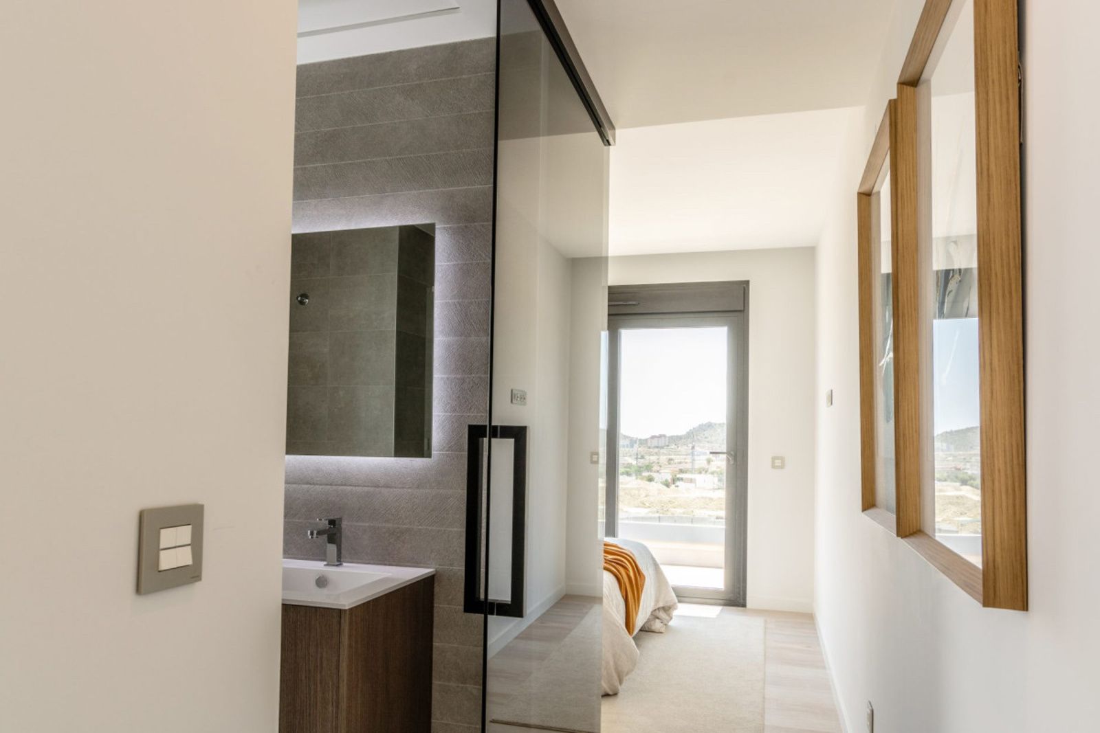 Modern Design Villa with Guest House — Carrer d'Equador, Finestrat — photo 15